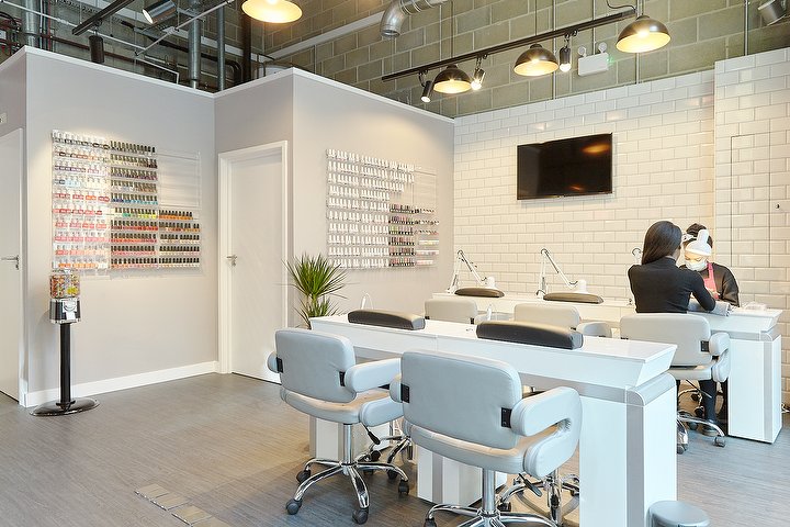 Dream Nails Royal Wharf Beauty Salon In Mill Meads London Treatwell