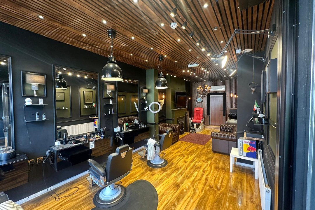 021 Barbers, Cricklewood, London