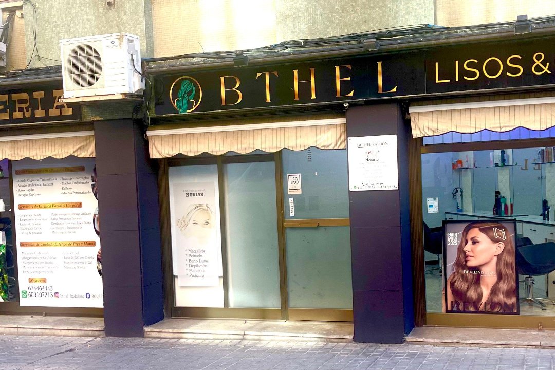 BTHEL LISOS  & COLOR, Sant Crist, Badalona
