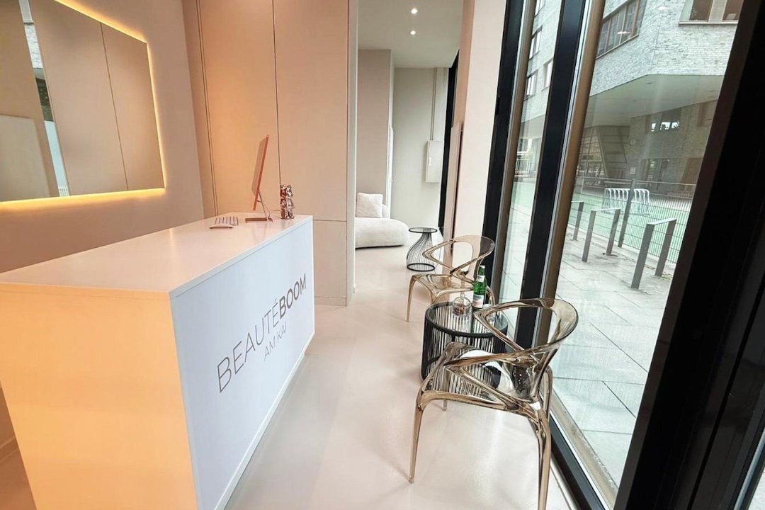 Beautéboom am Kai, Überseequartier, Hamburg