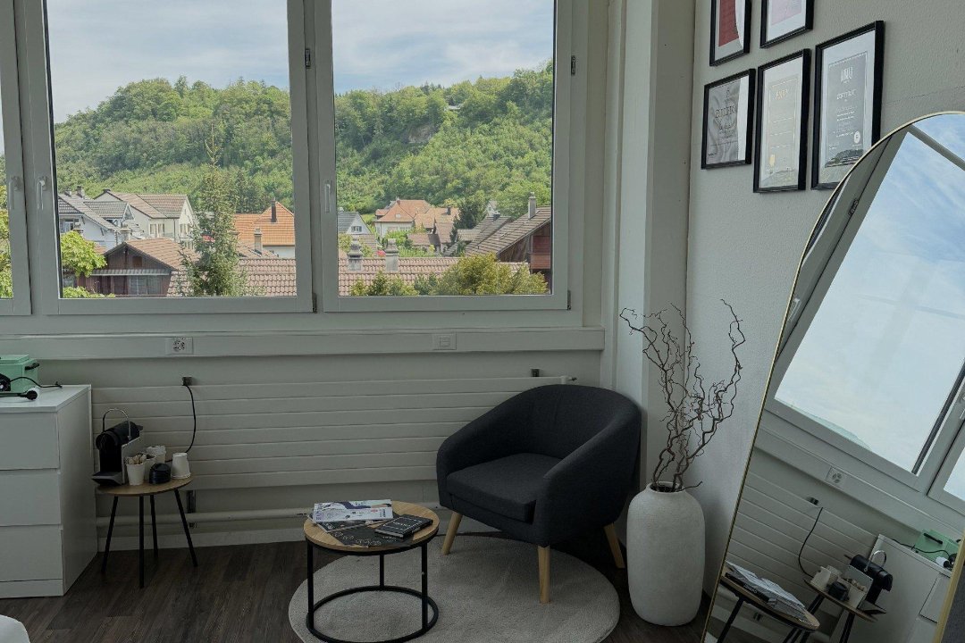 Ezra Beauty, Schönenwerd, Kanton Solothurn