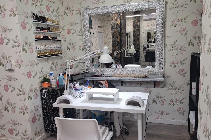 Nails by J.Roxana - Onglerie Leganés - Photo de couverture - OneBooking