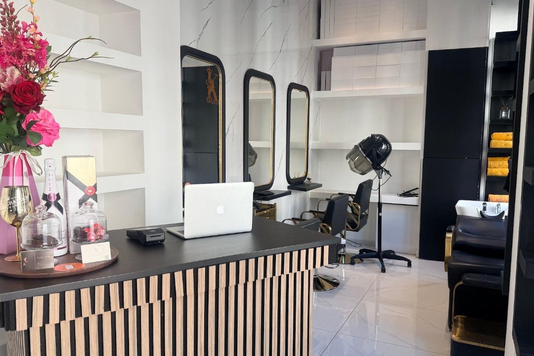 Karinka Hairsalon, Lange Jansstraat, Utrecht