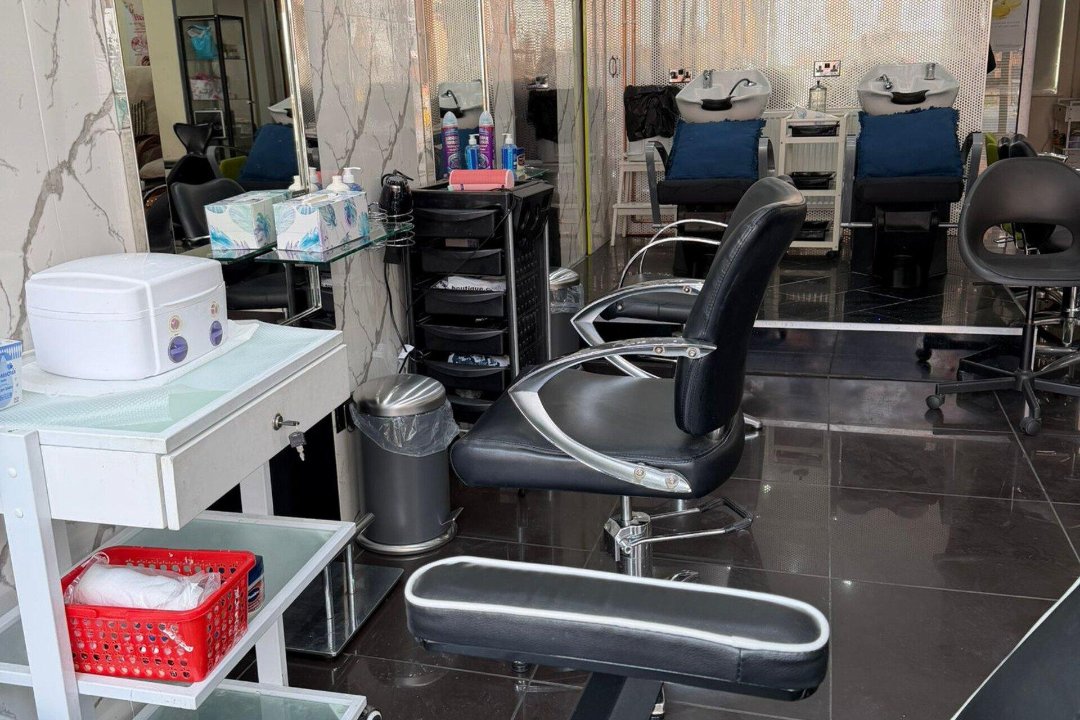 You & Me, Hair & Beauty Salon, St. George's Walk, London