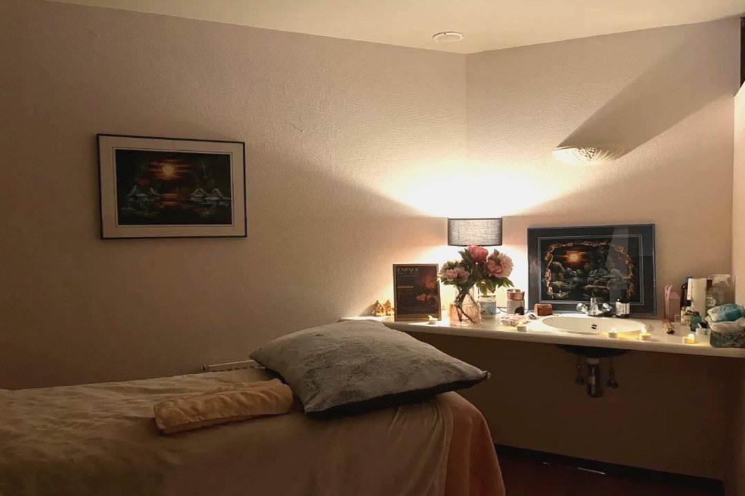Le Petit Boudoir, Tournai, Hainaut