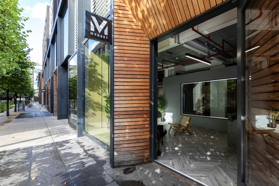 Myoset Clinic, Aberfeldy Village, London