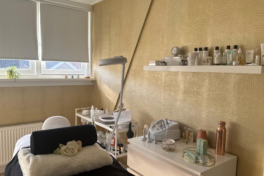 Femiluxe Beauty, Nieuwerkerk aan den Ijssel, Zuid-Holland