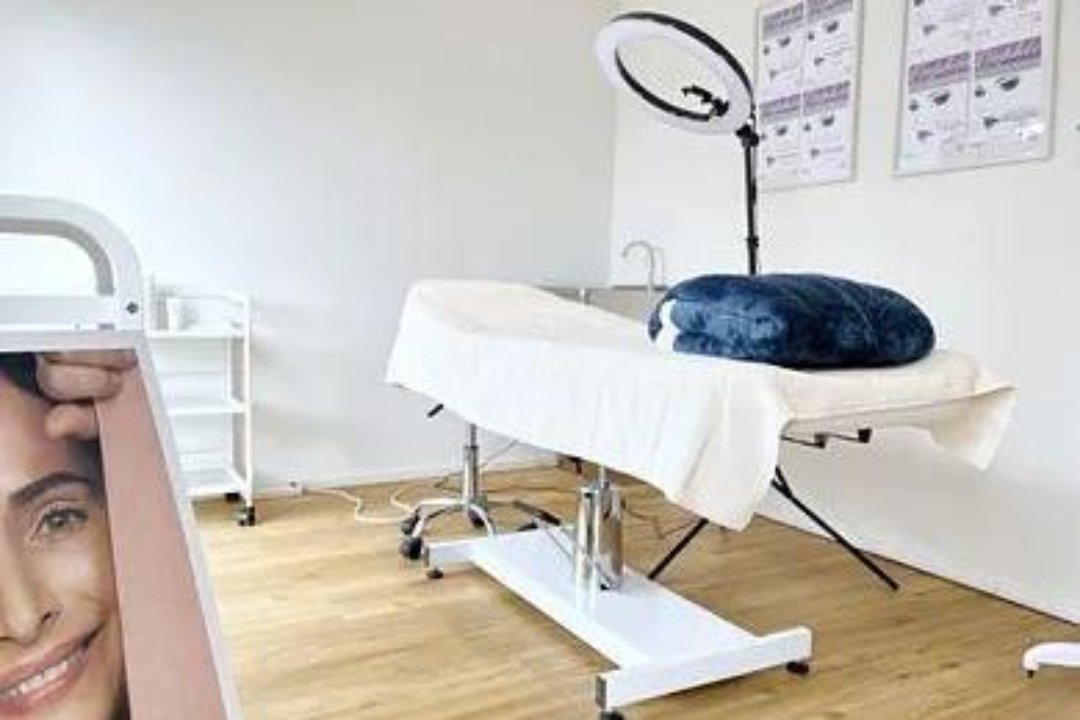 Ma Parenthèse Beauté, Kanton Neuenburg