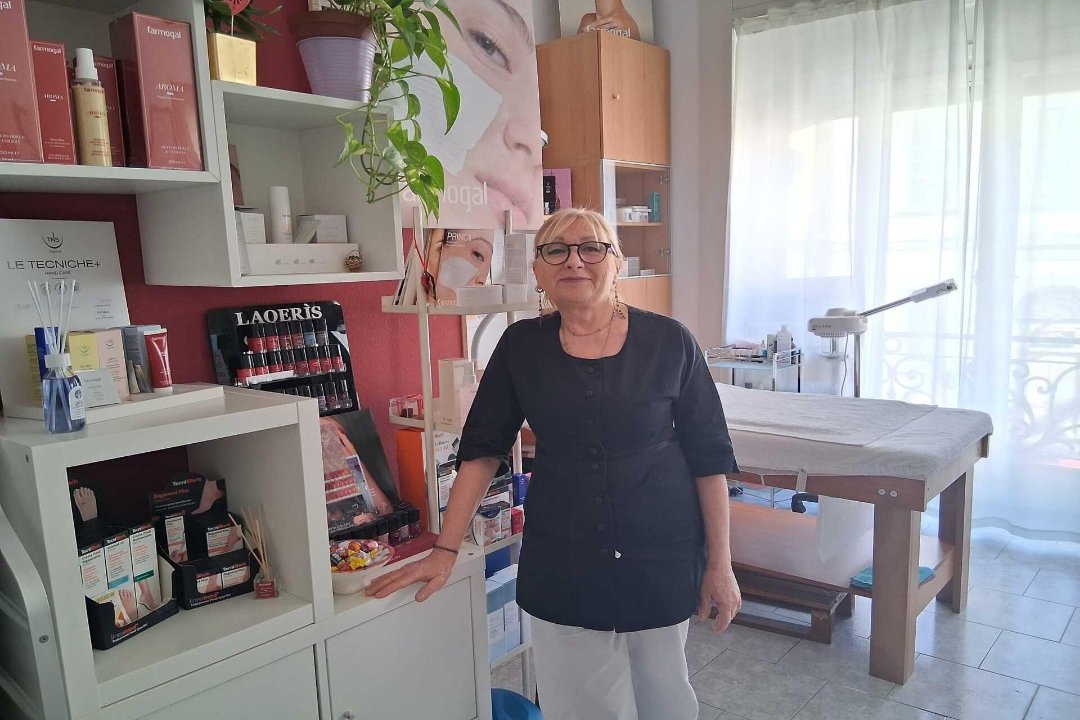 Francesca Estetica, Sant'Ambrogio, Milano