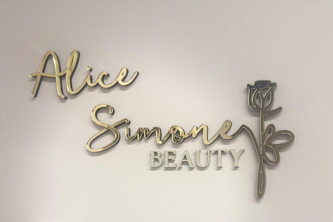 Alice Simone Beauty, Briggate, Leeds