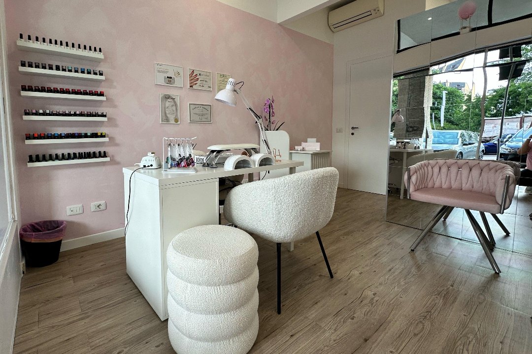 Elle.Vi Beauty Lab, Rozzano