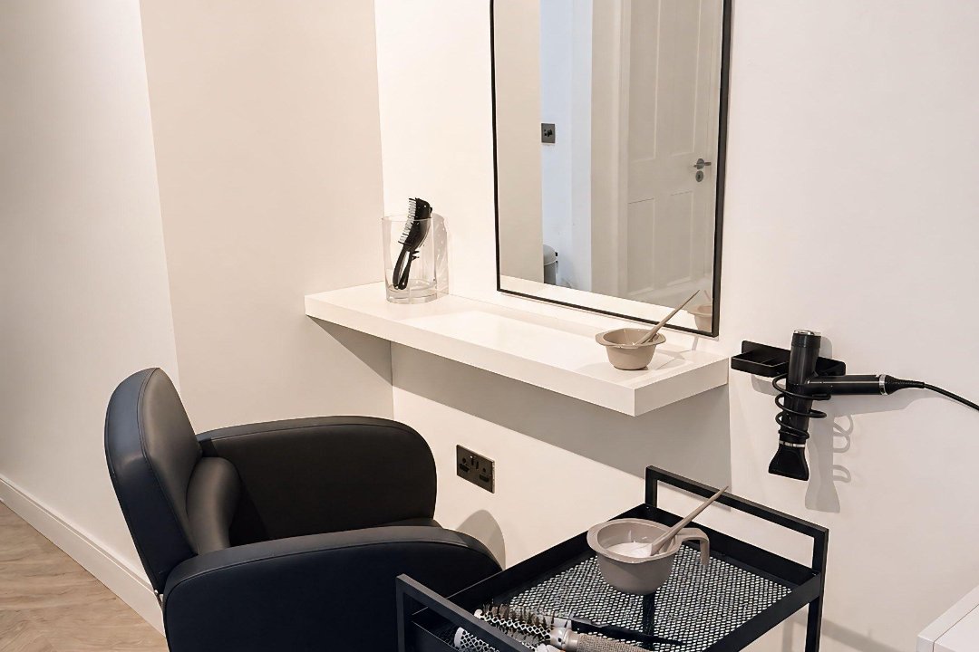 Valentina Frota Hair, Streatham Park, London