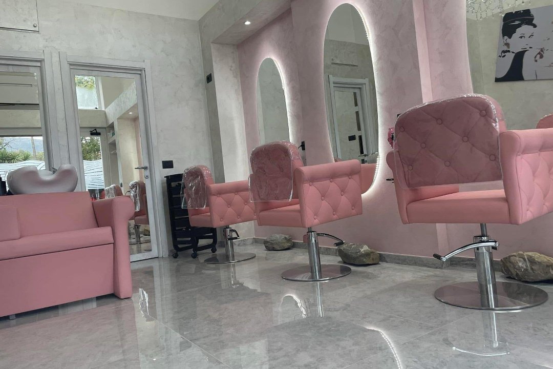 Revolution Parrucchieri di Pettinato Patrizia, Sestri Levante, Liguria