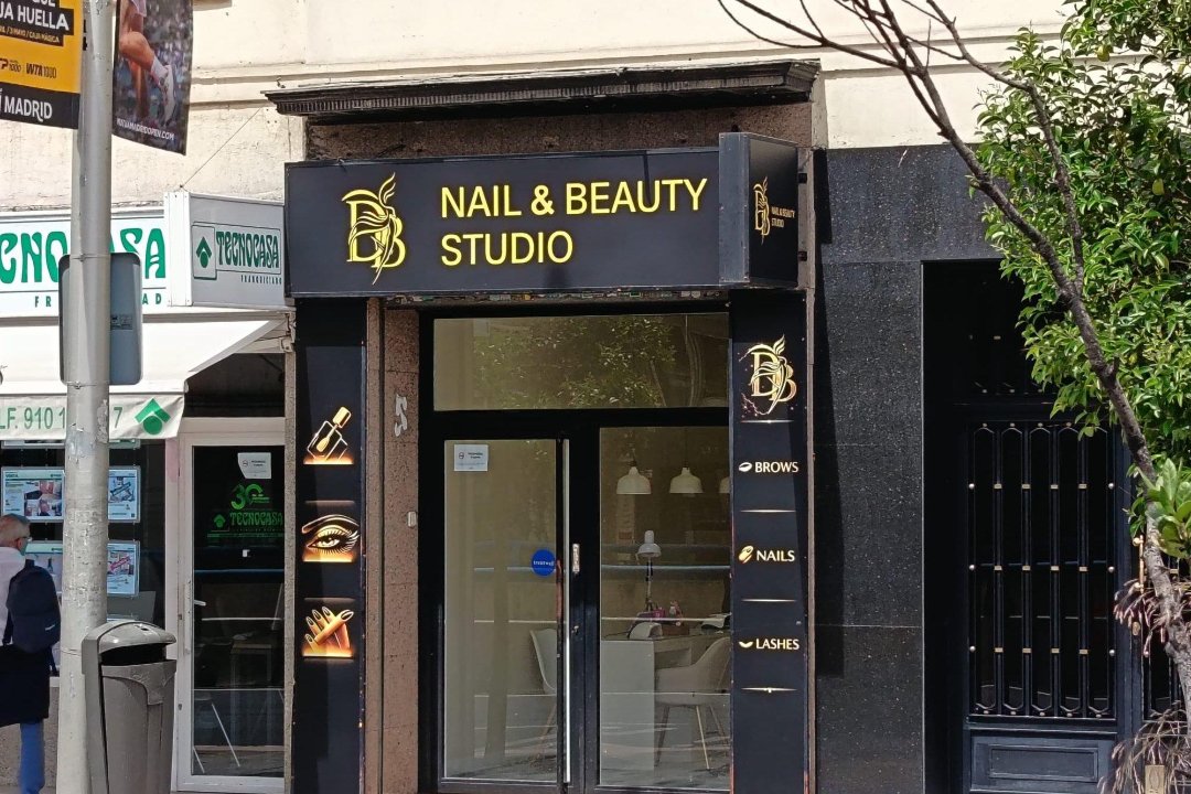 DBNail&BeautyStudio, Calle de Ponzano, Madrid