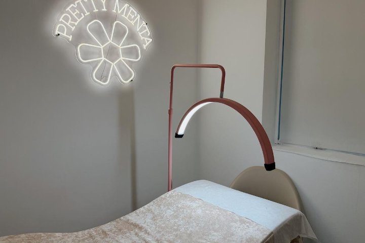 Pretty Menta Salamanca - Onglerie Madrid - Photo de galerie - OneBooking