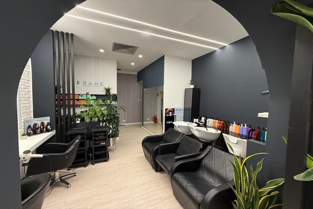 Frame Hair Salon, San Marco, Milano