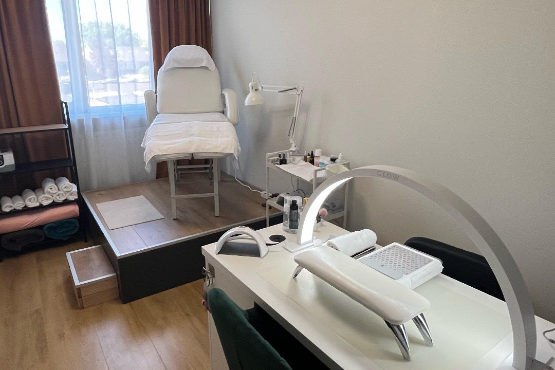 TessCare - Nagelstyliste, Uden, Noord-Brabant