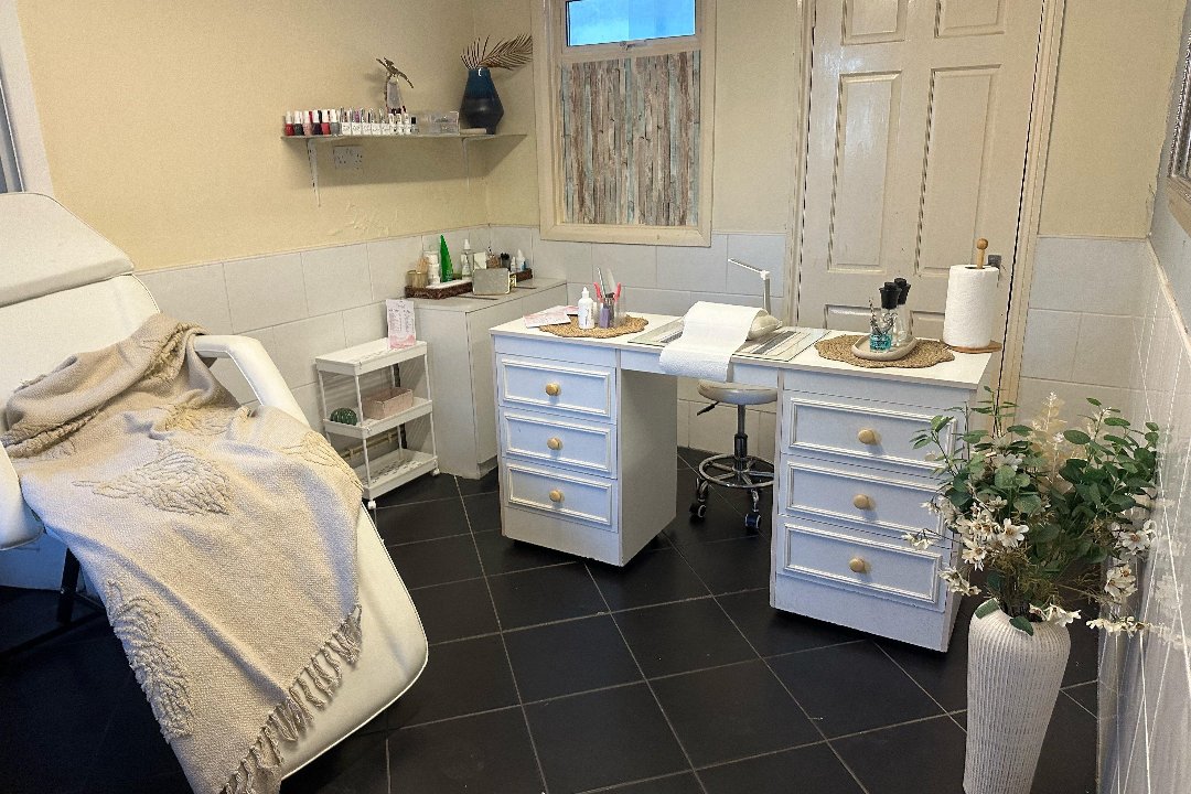 Pari Family Hair & Beauty, Eton, Berkshire