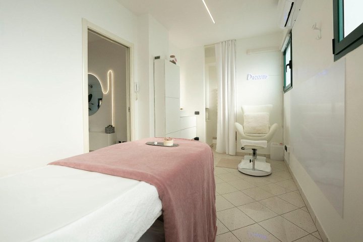 Youtiful Beauty Institute Ferrara - Épilation Ferrara - Photo de galerie - OneBooking