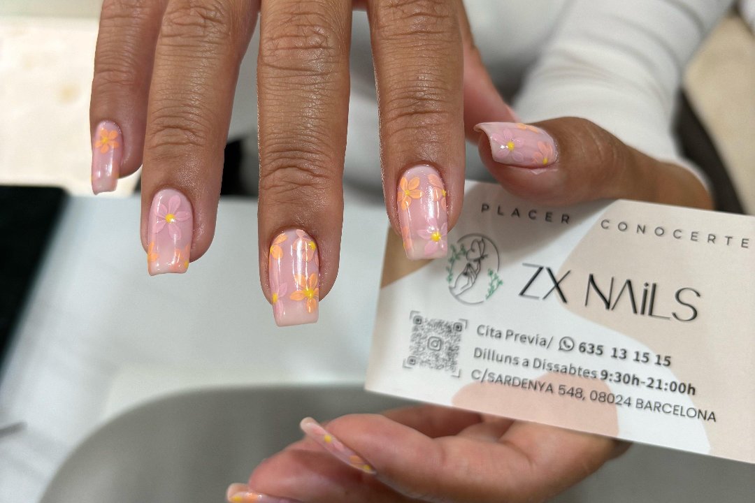 ZX Nails | Centro de Manicura en Plaça de Sanllehy, Barcelona