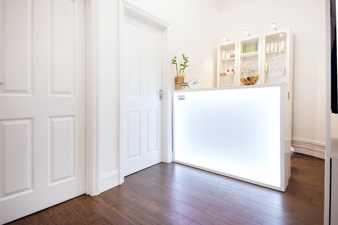 Taya Amber MediSpa, Harley Street, London