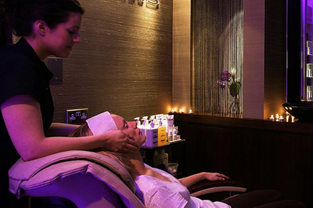 Elemis SpaPod at John Lewis in Oxford Street, Central London, London