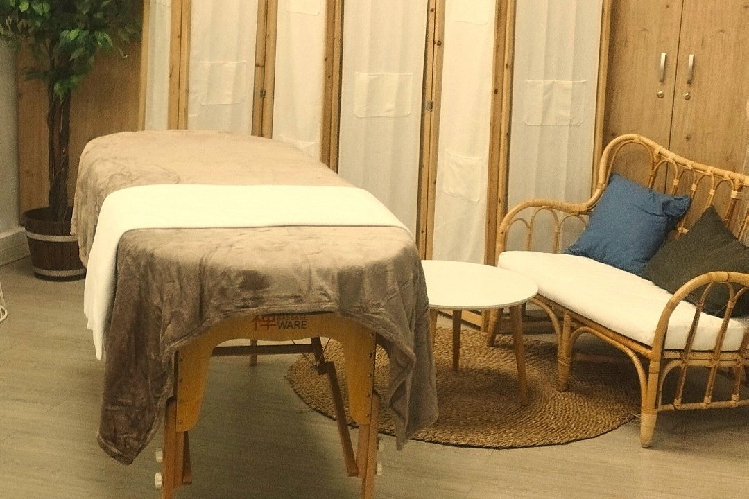 Massages Bien-Etre & Kobido - Life Flow Marseille, Palais de Justice, Marseille