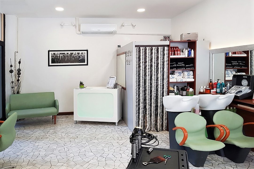 Rosy Hair Style, Sacco Pastore, Roma