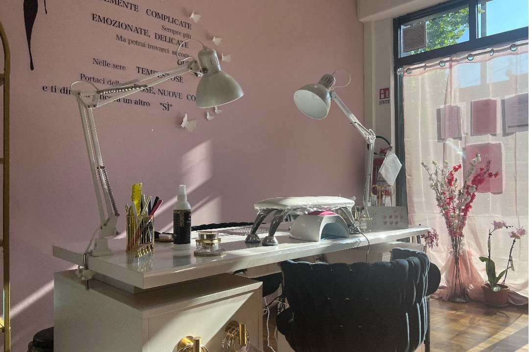 Esse Nails Studio, Centocelle, Roma
