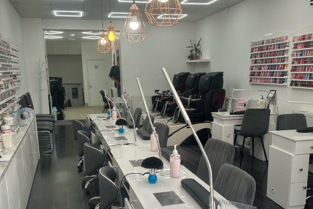 Pampering Paradise, High Street Acton, London