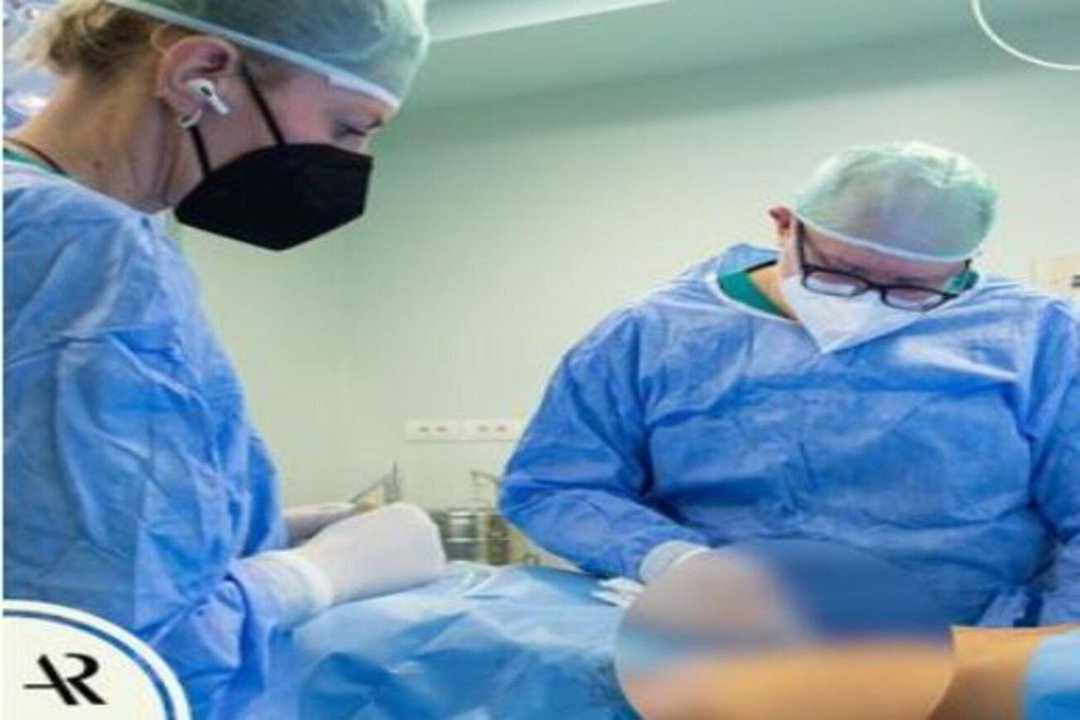 Dott. Antonio Russo Chirurgo plastico e Medico Estetico - Milano, Duomo, Milano