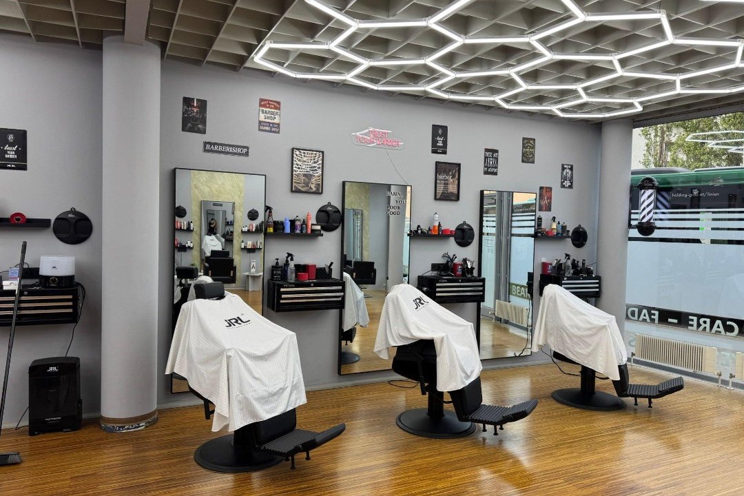 Fade & Flair Damen & Herren Friseur, 13. Bezirk Gösting, Graz