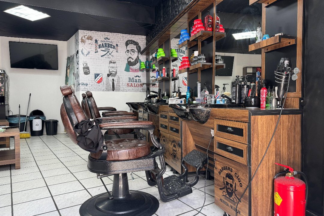 Barbers Cioo / Herren Friseur, 8. Bezirk Sankt Peter, Graz