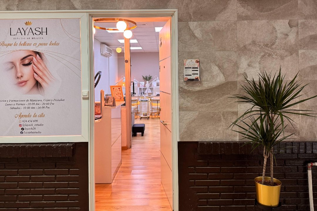 Layash Estudio de Belleza, Cerro – El Molino, Comunidad de Madrid