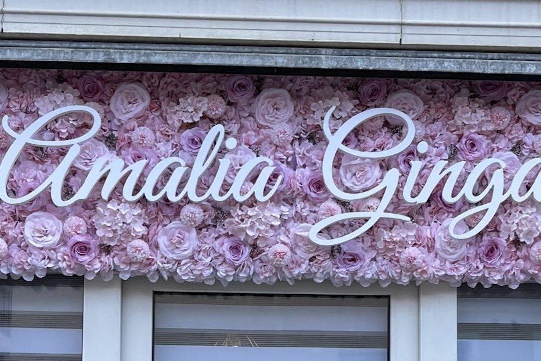 Amalia Ginga, Cuenca