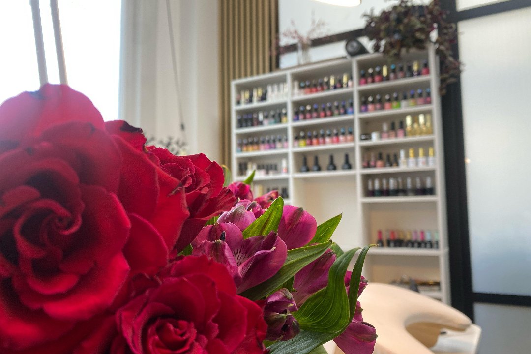 Beauty Agents, Westzijde, Noord-Holland