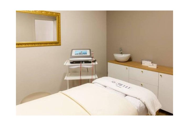 Re'belle Esthetique - Esthétique Novara - Photo de galerie - OneBooking