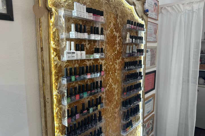 Ink & Chic Firenze - Onglerie Firenze FI - Photo de galerie - OneBooking