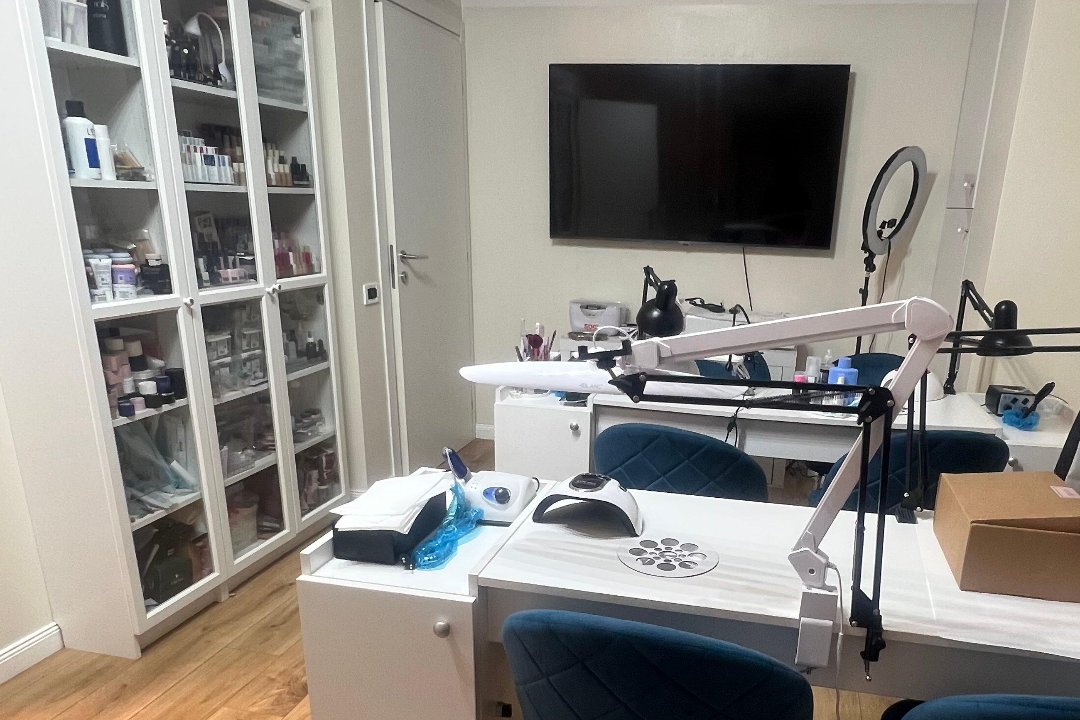 Nail Glam Academy, San Giovanni Lupatoto, Verona Provincia