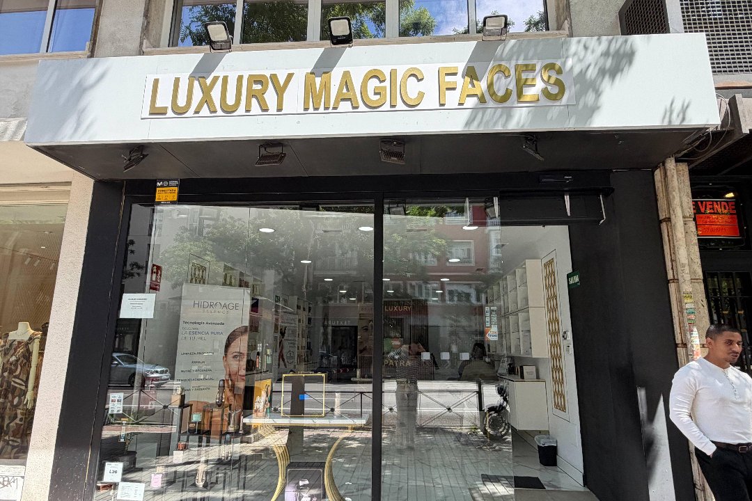 Luxury Magic Face, B. Salamanca, Madrid