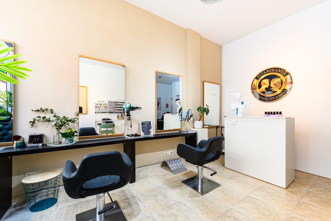 Altamiranda Peluquería Spa & Nails, Madrid