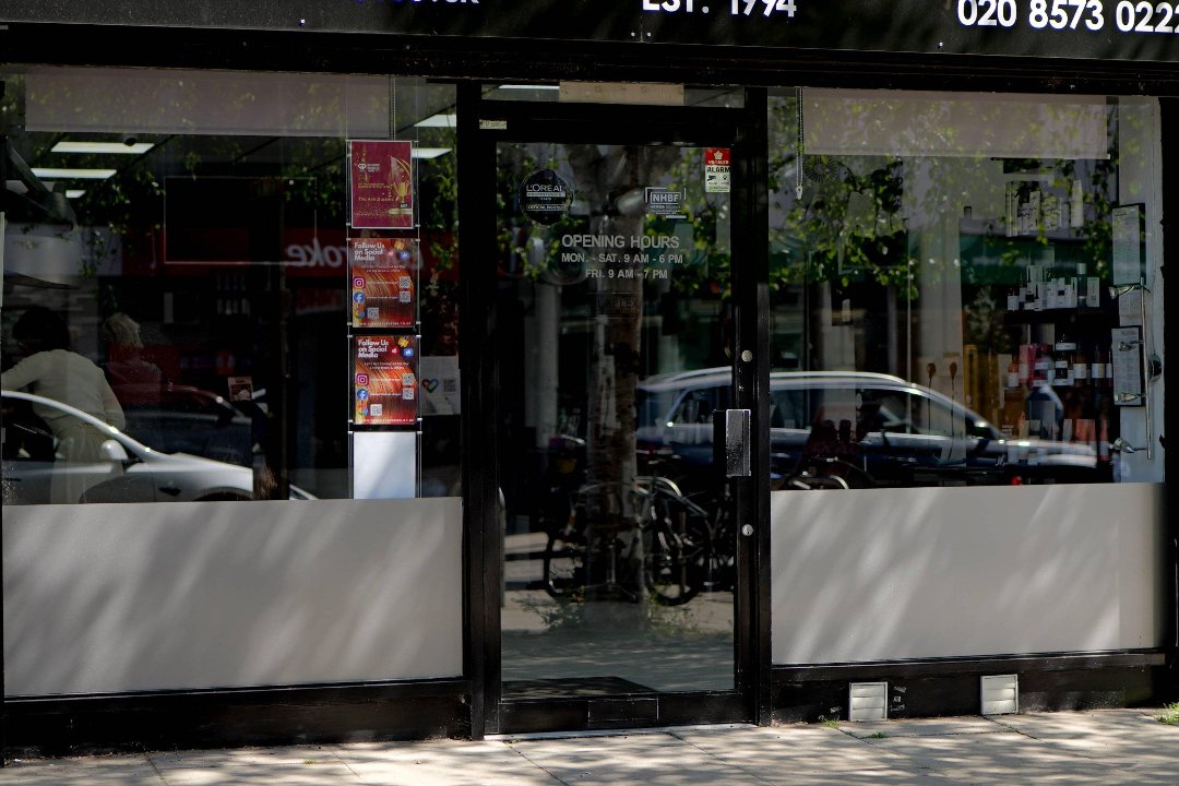 The Hairdressers, Hayes Town, London