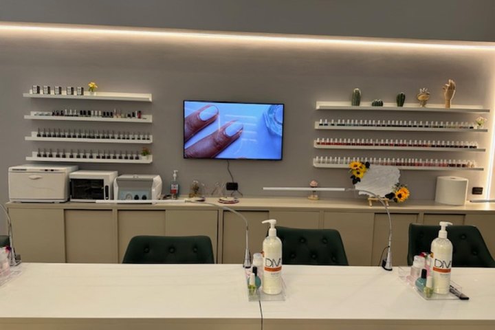 KT Kreative Hair & Nail - Onglerie Verona - Photo de galerie - OneBooking