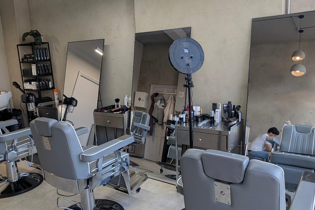 Lilihairstyle, Nightingale Square, London