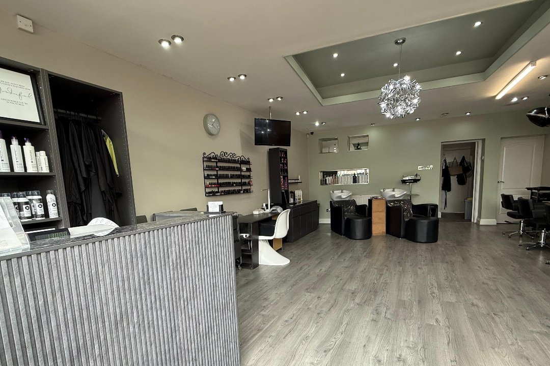 Blush Hair & Beauty, Wylde Green, West Midlands County
