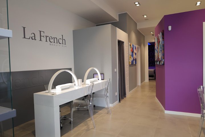 La French - Vittorio Emanuele  - Épilation Bari - Photo de galerie - OneBooking