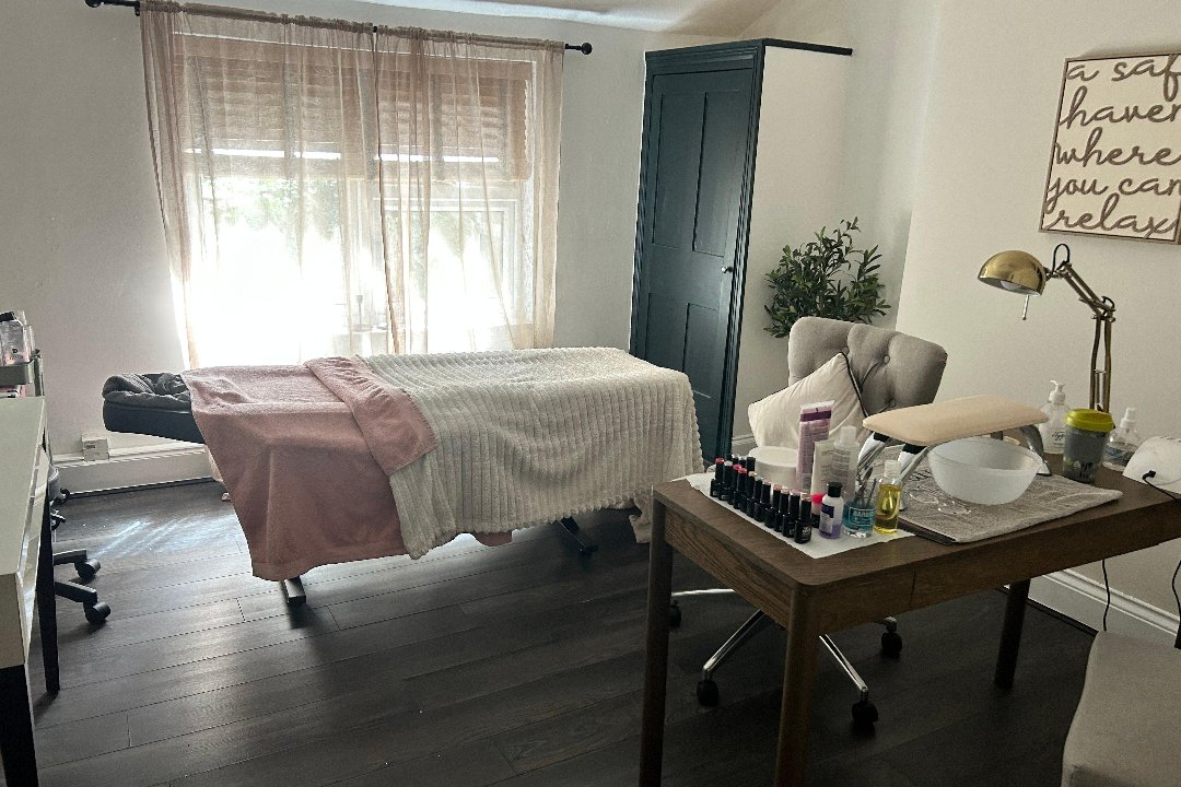 R. L Therapies @Saint Pearl, Bromsgrove, Worcestershire
