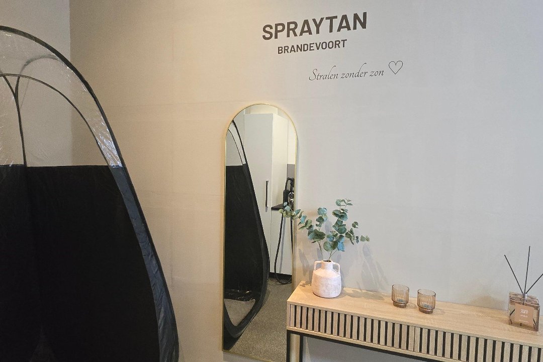 Spraytan Brandevoort, Helmond, Noord-Brabant