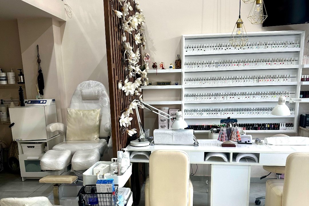 D&N Diamond Nails, Kallithea, Attica
