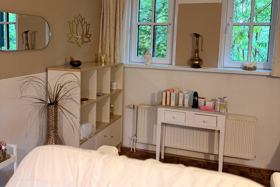 Diamond Skincare studio, Stationsstraat, Noord-Brabant